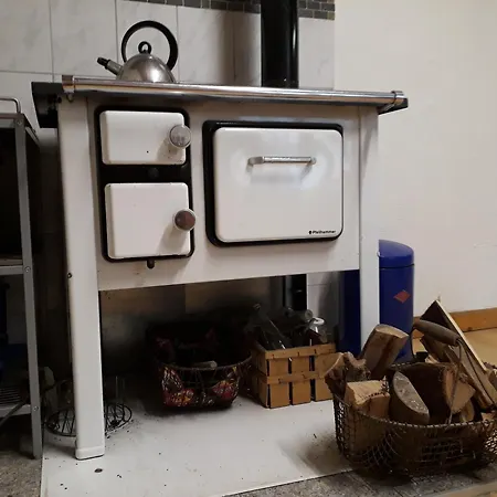 Und Gästezimmer Im Gutshaus Alt-krassow Apartment Lalendorf