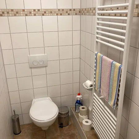 Apartment Und Gästezimmer Im Gutshaus Alt-krassow