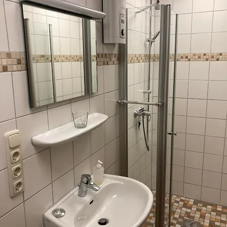 Apartment Und Gästezimmer Im Gutshaus Alt-krassow